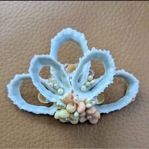 Vintage Shell Brooch with Pale Yellow and Apricot Flowers and Seed Pearls.